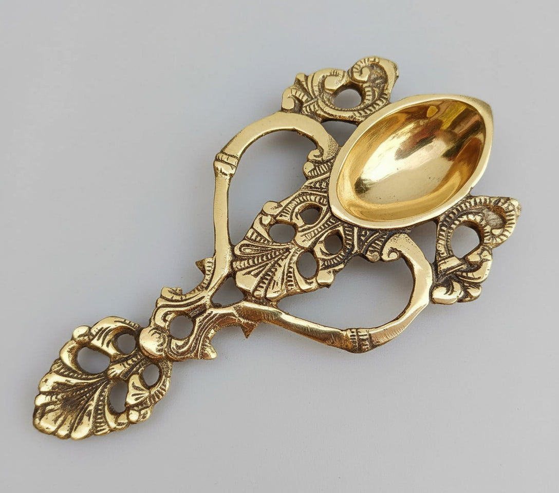 Pure brass Kapoor Aarti spoon /incense burner/ loban burner /oil wick pooja spoon